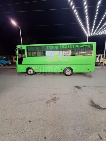 Isuzu Ecobus-7