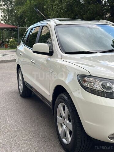 Hyundai Santa Fe-7
