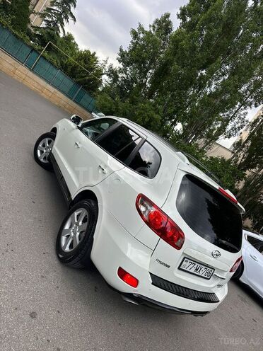 Hyundai Santa Fe-6