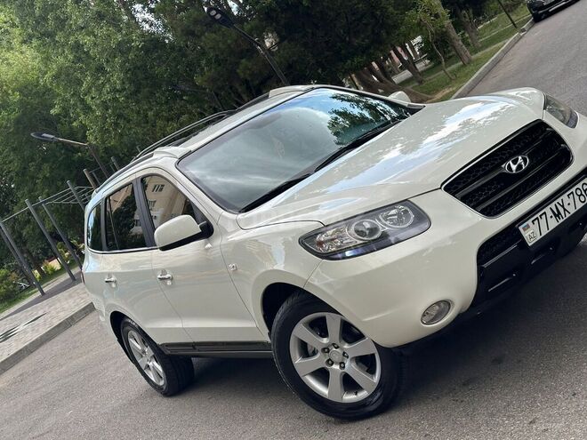 Hyundai Santa Fe-8