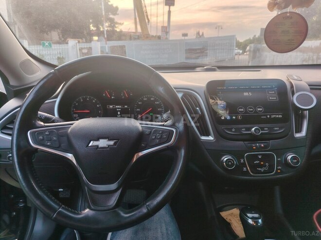 Chevrolet Malibu-17