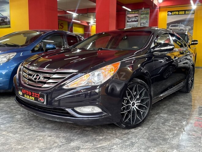 Hyundai Sonata-1