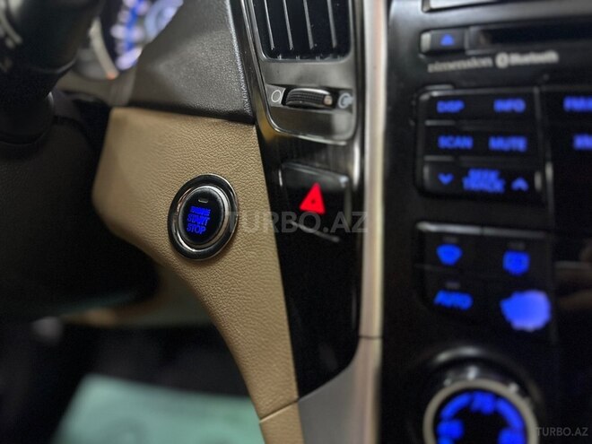 Hyundai Sonata-15