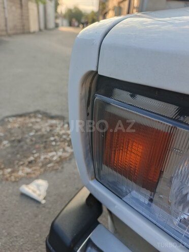 LADA (VAZ) 2107-21