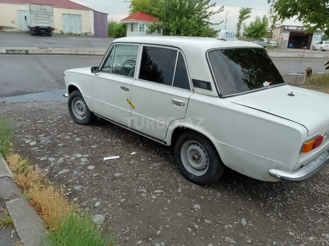 LADA (VAZ) 21011-8