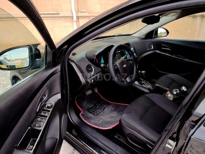 Chevrolet Cruze-14