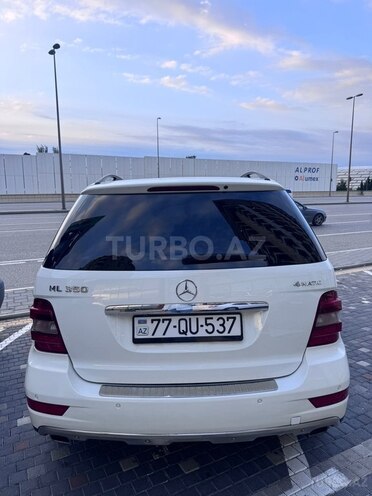 Mercedes ML 350 4MATIC-6