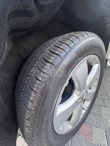 Mercedes ML 350 4MATIC-17