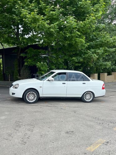 LADA (VAZ) Priora-20