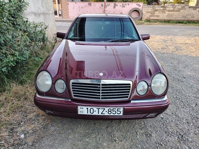 Mercedes E 230-15