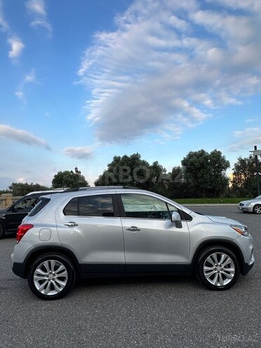 Chevrolet Trax-3
