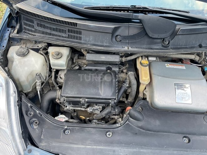 Toyota Prius-15