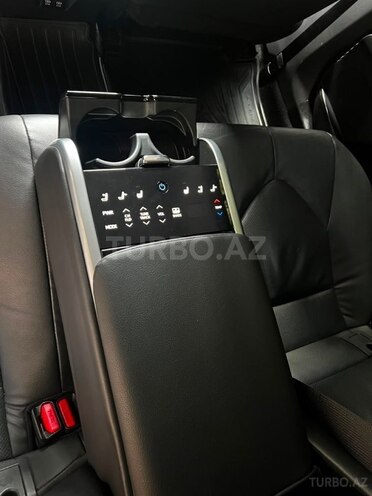 Toyota Camry-13
