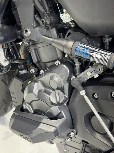 Yamaha MT-07-8