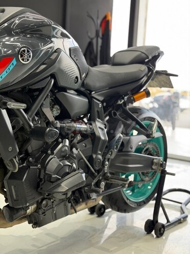 Yamaha MT-07-5