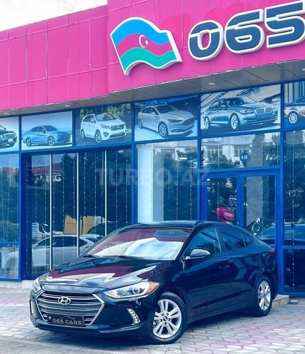 Hyundai Elantra-4