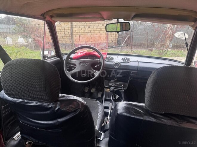 LADA (VAZ) 2103-5