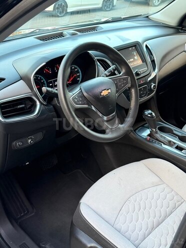 Chevrolet Equinox-7
