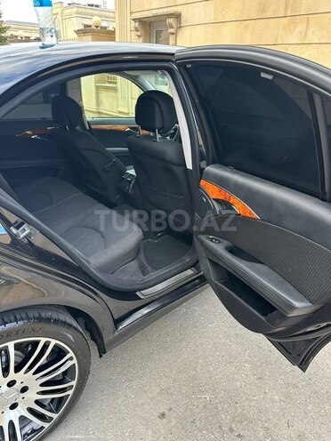Mercedes E 220-18