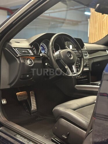 Mercedes E 200-5