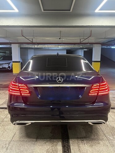 Mercedes E 200-4