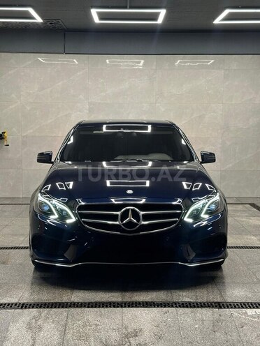 Mercedes E 200-1
