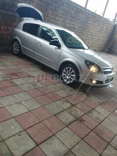 Opel Astra-3
