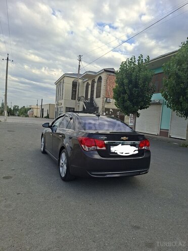 Chevrolet Cruze-6