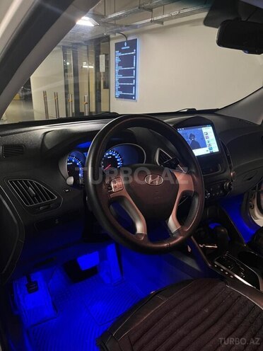 Hyundai ix35-6