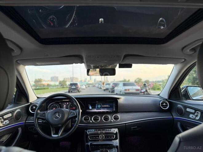Mercedes E 220 d-9