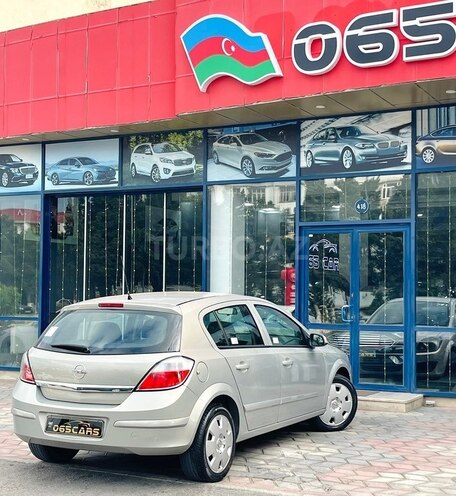 Opel Astra-12