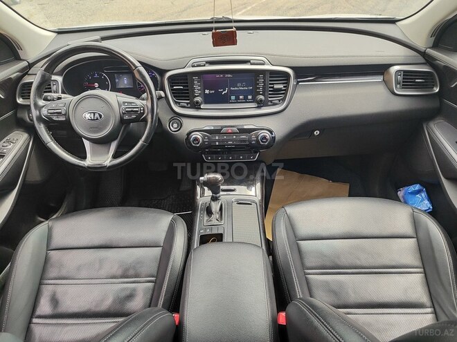 Kia Sorento-6