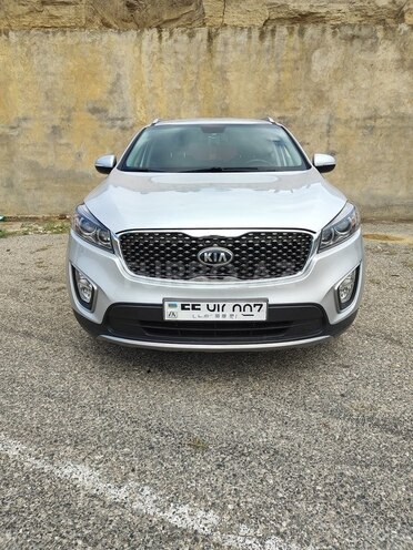 Kia Sorento-1