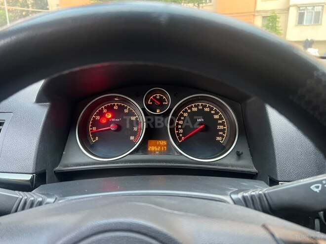 Opel Astra-4