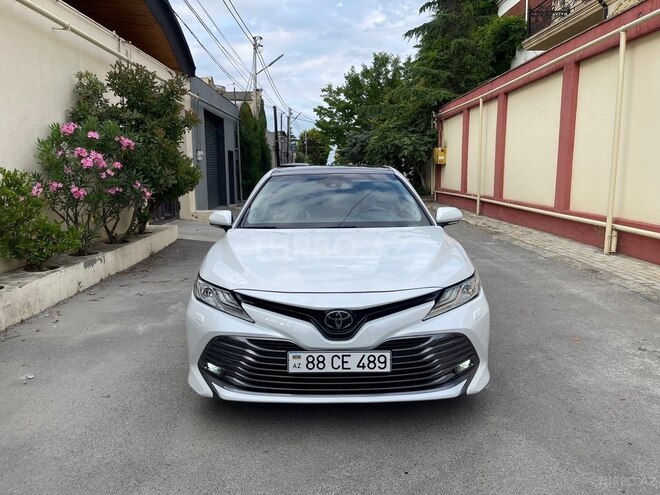 Toyota Camry-1