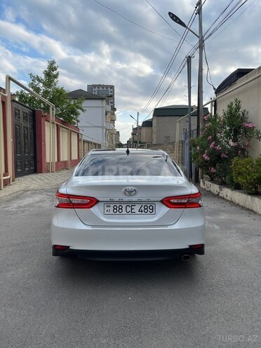 Toyota Camry-8