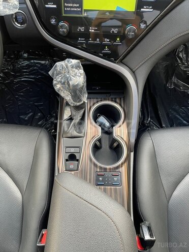 Toyota Camry-20