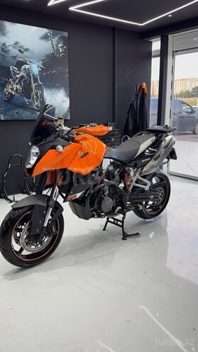 KTM 990 Supermoto-7
