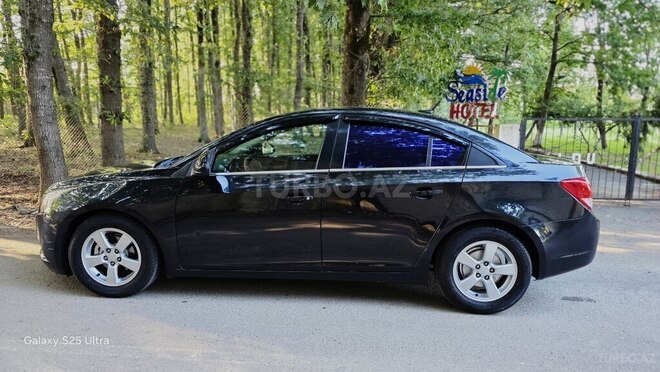 Chevrolet Cruze-2