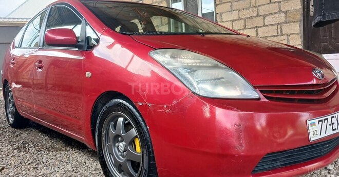 Toyota Prius-4