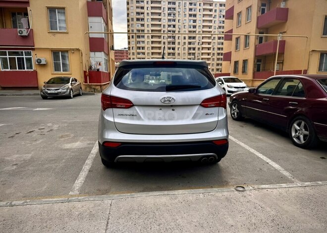 Hyundai Santa Fe-3