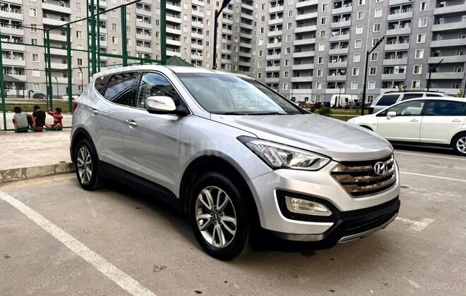 Hyundai Santa Fe-5