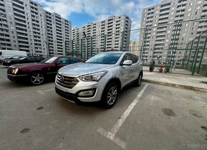 Hyundai Santa Fe-1