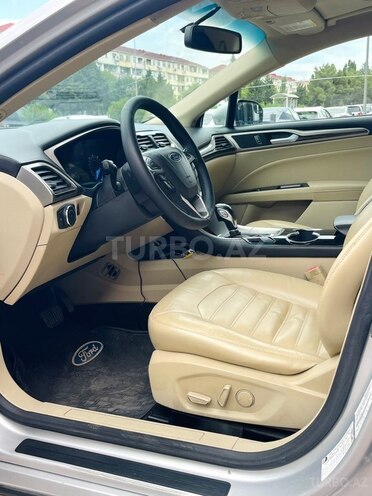 Ford Fusion (North America)-6