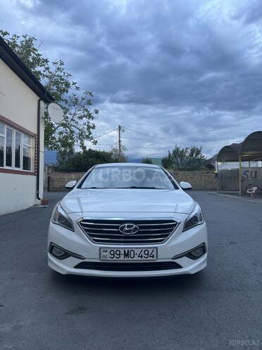 Hyundai Sonata-1