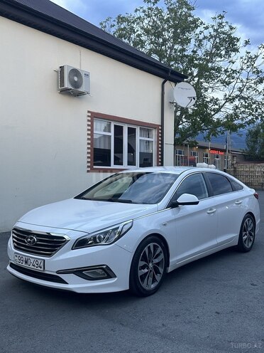 Hyundai Sonata-2