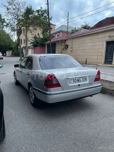 Mercedes C 200-3