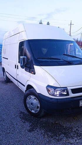 Ford Transit-3