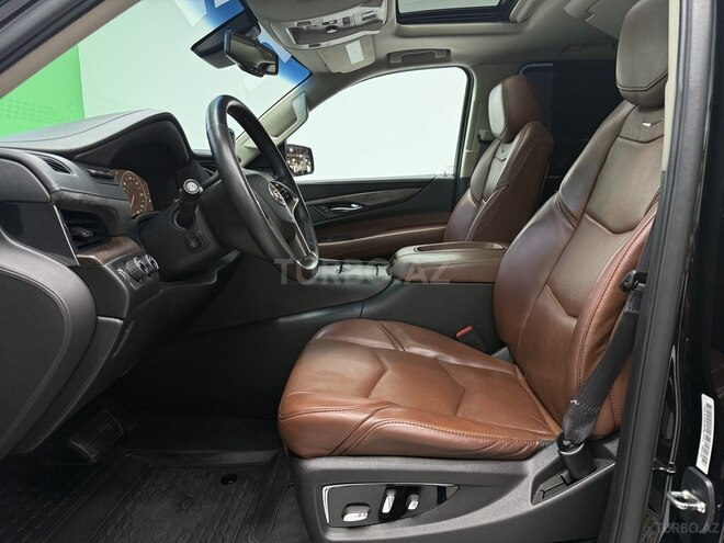 Cadillac Escalade-7