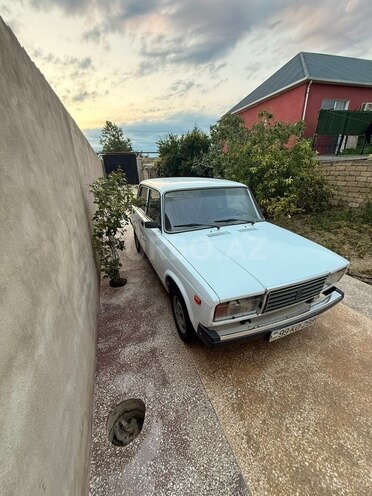 LADA (VAZ) 2107-1